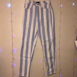 High Rise mom jeans